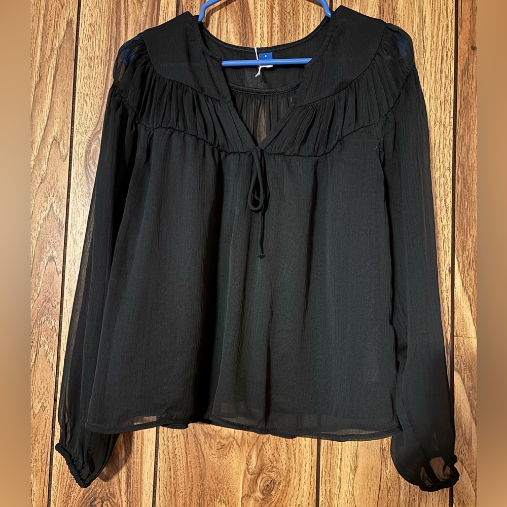 Old Navy Black Long-Sleeve Peasant Blouse